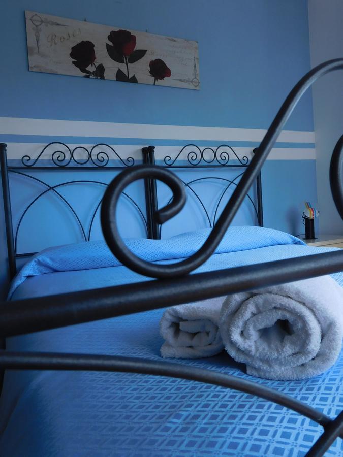 Bed and Breakfast Stella Marina Sea & Sun Чефалу Экстерьер фото